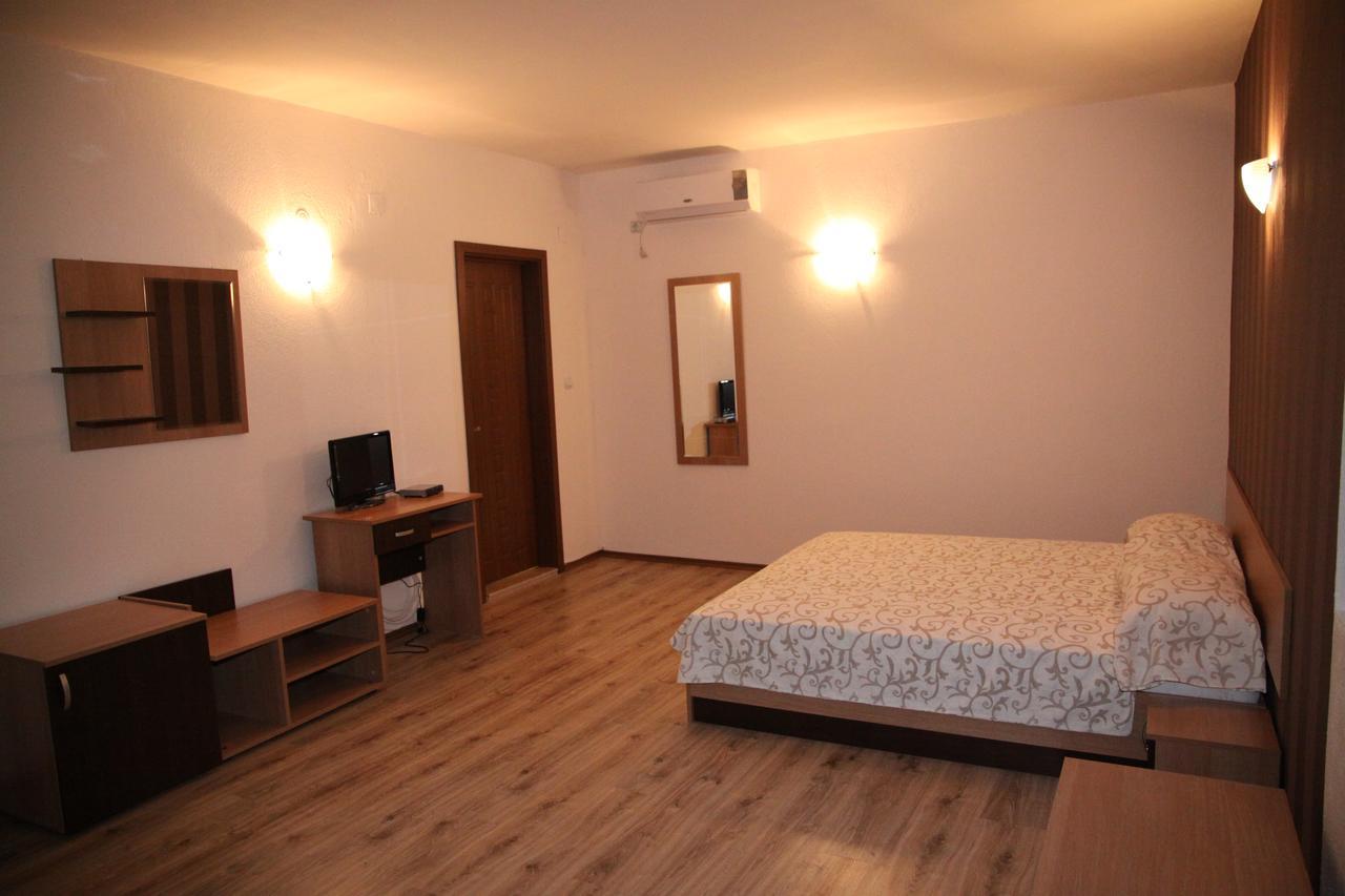 Perperеshka River Villas Stremtsi Exterior photo