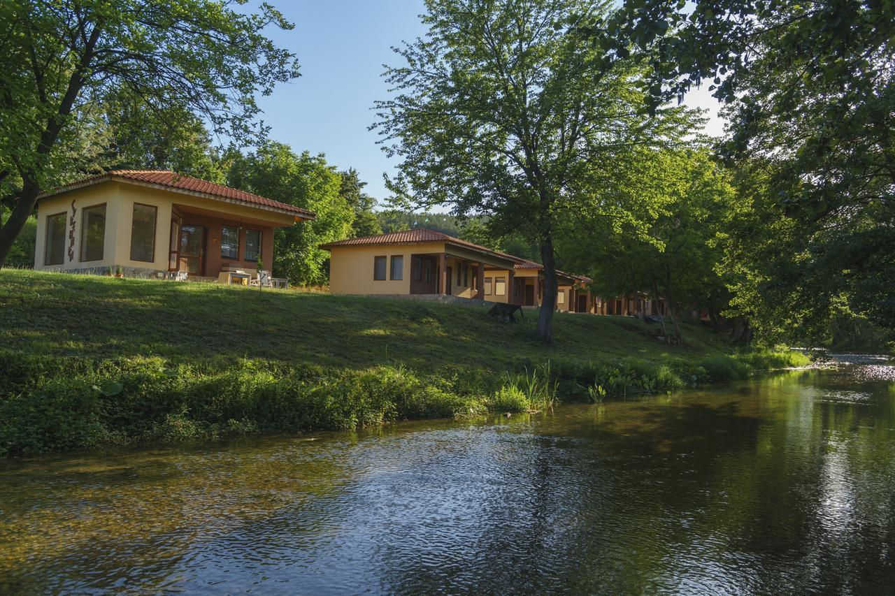 Perperеshka River Villas Stremtsi Exterior photo